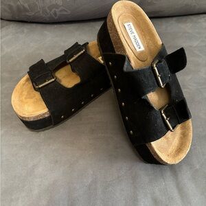 Steve Madden Black and Tan Platform Sandals